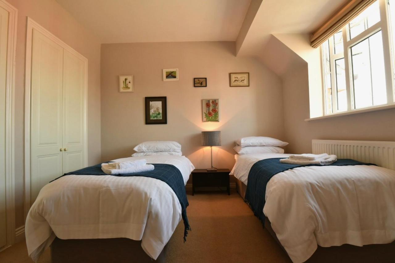 47 Wetherby Way, 3 Bedrooms, Sleeps 6, Easy Walk To Town, Parking, Self Catering, Great View Stratford-upon-Avon Kültér fotó