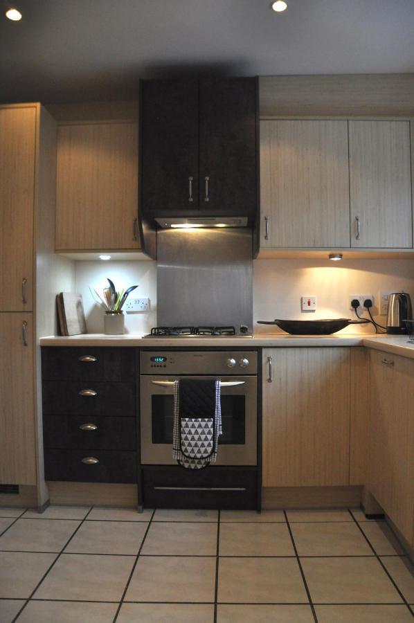 47 Wetherby Way, 3 Bedrooms, Sleeps 6, Easy Walk To Town, Parking, Self Catering, Great View Stratford-upon-Avon Kültér fotó